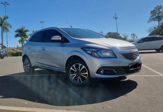 CHEVROLET ONIX 1.4 MPFI LTZ 8V FLEX 4P MANUAL CHEVROLET ONIX 1.4 MPFI LTZ 8V FLEX 4P MANUAL
